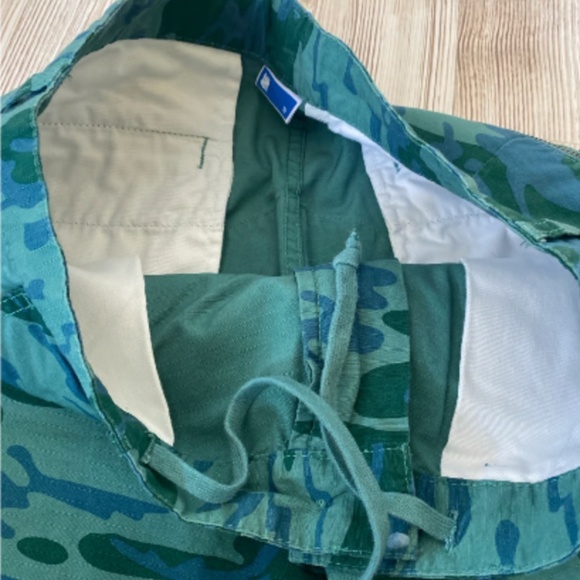 Undefeated Ripstop Cargo Pants in a green and blue camouflage pattern size 30 - Picture 2 of 4
